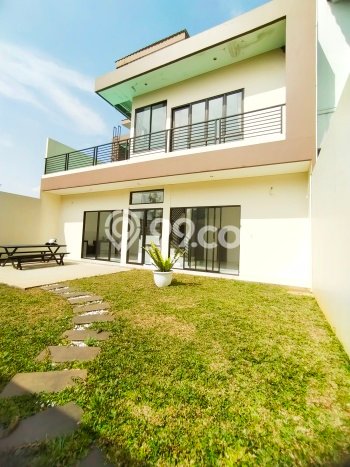 Rumah Luxury Modern Tanpa Renovasi di Pondok Cabe Tangerang Rumah Luxury Modern Tanpa Renovasi di Pondok Cabe Tangerang