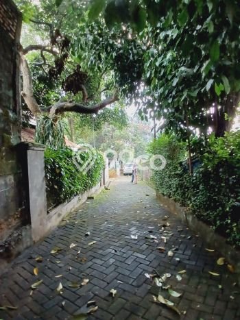 Hunian Elit LB 170m2 Siap Pakai Desain Elegan di Pesanggrahan, Jakarta Barat Hunian Elit LB 170m2 Siap Pakai Desain Elegan di Pesanggrahan, Jakarta Barat