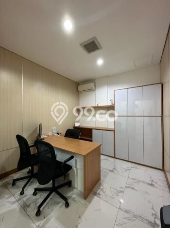 Ruko Bagus Dijual LB 350m2 Lokasi Strategis Jakarta Selatan Area Cocok untuk Berbisnis Ruko Bagus Dijual LB 350m2 Lokasi Strategis Jakarta Selatan Area Cocok untuk Berbisnis