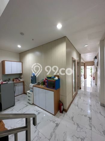 Ruko Bagus Dijual LB 350m2 Lokasi Strategis Jakarta Selatan Area Cocok untuk Berbisnis Ruko Bagus Dijual LB 350m2 Lokasi Strategis Jakarta Selatan Area Cocok untuk Berbisnis