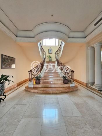 Dijual Rumah Premium dengan Fasilitas Sekitar Lengkap di Cilandak, Jakarta Selatan Dijual Rumah Premium dengan Fasilitas Sekitar Lengkap di Cilandak, Jakarta Selatan