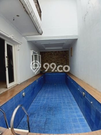 Hunian Mewah Siap Huni LT 432m2 di Tebet, Jakarta Selatan Hunian Mewah Siap Huni LT 432m2 di Tebet, Jakarta Selatan