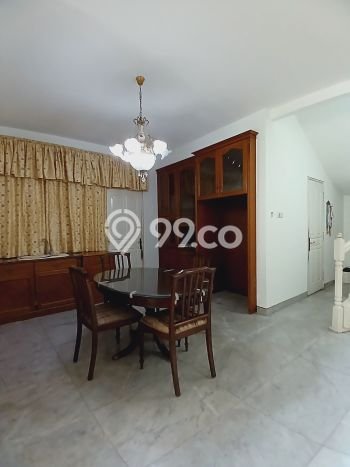 Rumah Mewah Siap Huni LT 420m2 di Tebet, Jakarta Selatan Rumah Mewah Siap Huni LT 420m2 di Tebet, Jakarta Selatan
