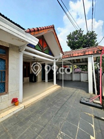 For Sale! Luxury House LT 287m2 Desain Modern di Gandaria For Sale! Luxury House LT 287m2 Desain Modern di Gandaria
