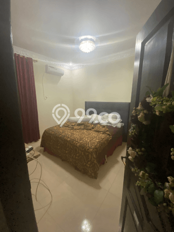 Ready to Use! Luxury House LT 722m2 Desain Modern di Kemang Ready to Use! Luxury House LT 722m2 Desain Modern di Kemang