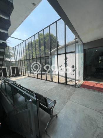 Area Ramai! Kantor Dijual di Kemang untuk Bisnis Luas Bangunan 1044m2 Area Ramai! Kantor Dijual di Kemang untuk Bisnis Luas Bangunan 1044m2