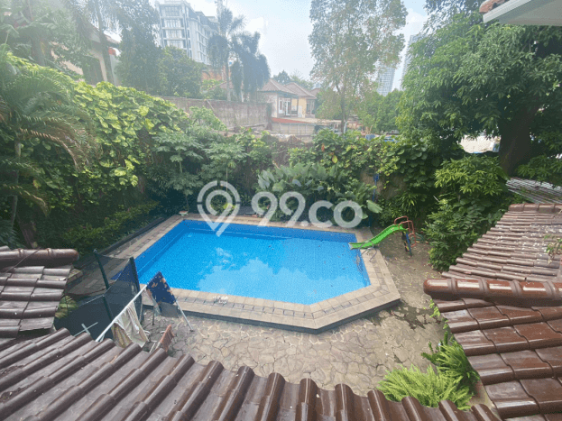 Ready to Use! Luxury House LT 722m2 Desain Modern di Kemang Ready to Use! Luxury House LT 722m2 Desain Modern di Kemang