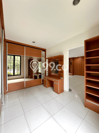 Rumah Luxury Modern Siap Huni di Pondok Indah Jakarta Selatan Rumah Luxury Modern Siap Huni di Pondok Indah Jakarta Selatan