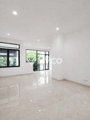 For Sale! Luxury House LT 195m2 Desain Modern di Ragunan For Sale! Luxury House LT 195m2 Desain Modern di Ragunan