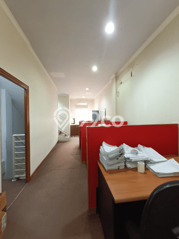 Ruko Dijual di Prime Area Jakarta Selatan Luas 200m2 Ruko Dijual di Prime Area Jakarta Selatan Luas 200m2