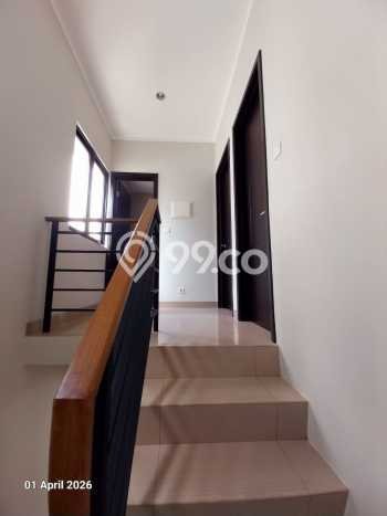 Rumah sewa siap pakai 2 KT di Summarecon Crown Gading, Bekasi Rumah sewa siap pakai 2 KT di Summarecon Crown Gading, Bekasi