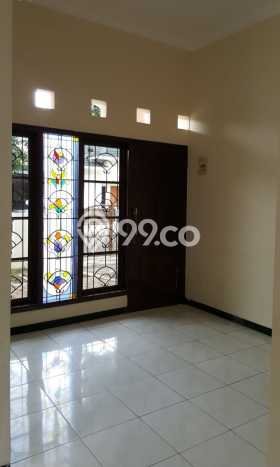 Hunian Cantik Modern Lb 102m2 di Tembalang, Semarang Hunian Cantik Modern Lb 102m2 di Tembalang, Semarang