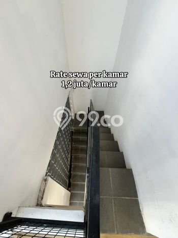 Jual Rumah Bagus Siap Huni LB 180m2 di Tembalang, Semarang Jual Rumah Bagus Siap Huni LB 180m2 di Tembalang, Semarang