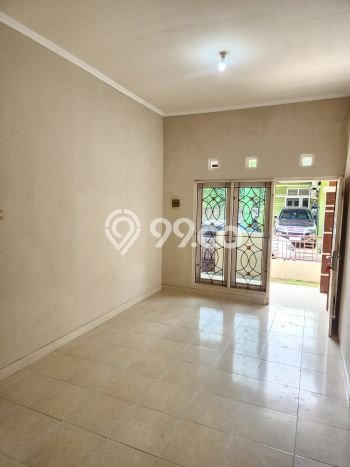 Rumah Bagus Siap Pakai Di Tembalang Luas 90m2 Aman Rumah Bagus Siap Pakai Di Tembalang Luas 90m2 Aman