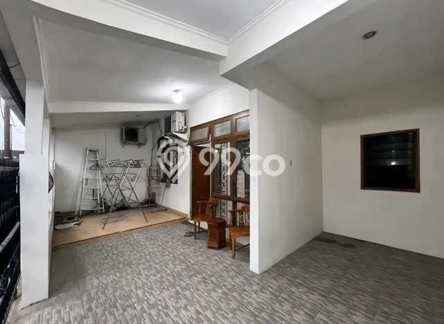 Rumah Modern Minimalis 3 KT Bisa Langsung Pindah di Semarang Tengah Rumah Modern Minimalis 3 KT Bisa Langsung Pindah di Semarang Tengah