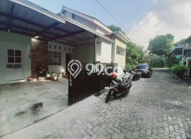 Jual Rumah Siap Huni di Banyumanik Semarang Harga Rp 360 Juta LT 86m2 Jual Rumah Siap Huni di Banyumanik Semarang Harga Rp 360 Juta LT 86m2