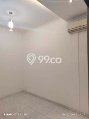 Rumah Modern Minimalis 4 KT Bisa Langsung Pindah di Semarang Selatan Rumah Modern Minimalis 4 KT Bisa Langsung Pindah di Semarang Selatan