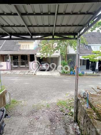 Rumah Bagus Siap Pakai Di Semarang Barat Luas 105m2 Lokasi Strategis Rumah Bagus Siap Pakai Di Semarang Barat Luas 105m2 Lokasi Strategis