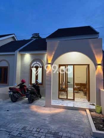 Dijual Rumah Siap Huni di Pedurungan Semarang Harga Rp 356 Juta LT 60m2 Dijual Rumah Siap Huni di Pedurungan Semarang Harga Rp 356 Juta LT 60m2