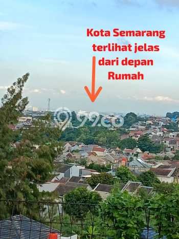 Dijual Rumah 5 Kamar Lokasi Ideal Nyaman dan Strategis di Ngaliyan Dijual Rumah 5 Kamar Lokasi Ideal Nyaman dan Strategis di Ngaliyan