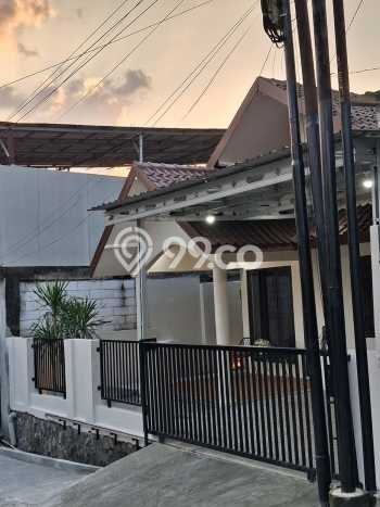 Dijual Cepat Rumah Bagus Siap Huni LB 150m2 di Semarang Barat, Semarang Dijual Cepat Rumah Bagus Siap Huni LB 150m2 di Semarang Barat, Semarang