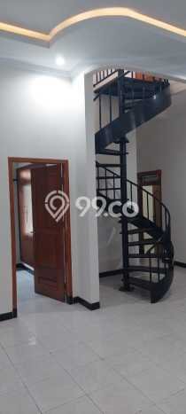 Dijual Rumah Premium dengan Fasilitas Sekitar Lengkap di Semarang Selatan, Semarang Dijual Rumah Premium dengan Fasilitas Sekitar Lengkap di Semarang Selatan, Semarang