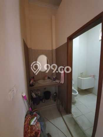 Siap Huni Rumah Mewah 3 Kamar di Semarang Barat Dekat ke Mana Pun Siap Huni Rumah Mewah 3 Kamar di Semarang Barat Dekat ke Mana Pun
