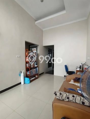 For Sale Rumah 3 Kamar Lokasi Ideal Bagus dan Strategis di Pedurungan For Sale Rumah 3 Kamar Lokasi Ideal Bagus dan Strategis di Pedurungan