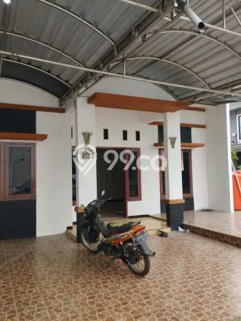 Rumah di Tembalang, 2 KM, Area Nyaman Rumah di Tembalang, 2 KM, Area Nyaman