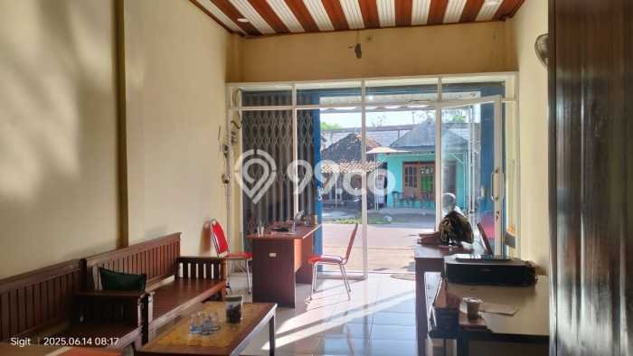 Untuk Dijual! Ruko di Penggaron Semarang LT 70m2 / LB 40m2 Kawasan Bisnis Untuk Dijual! Ruko di Penggaron Semarang LT 70m2 / LB 40m2 Kawasan Bisnis