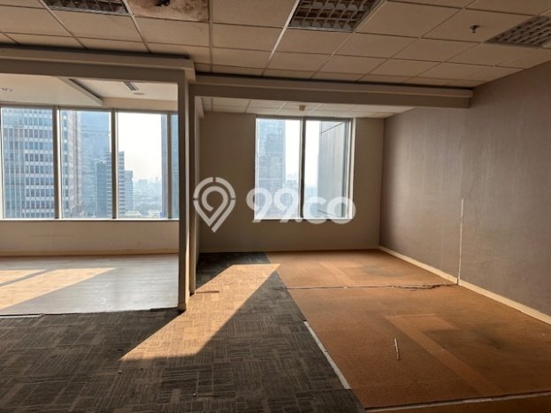 AREA BISNIS! Kantor Kawasan , Luas 373m2m², Area Strategis AREA BISNIS! Kantor Kawasan , Luas 373m2m², Area Strategis