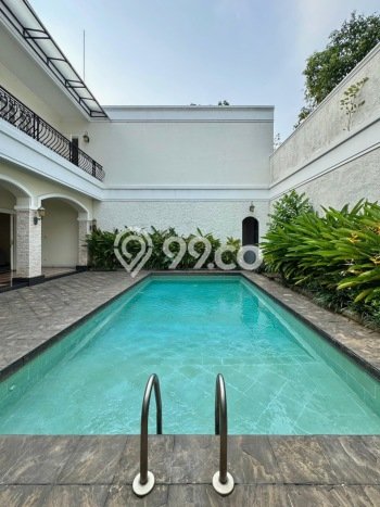Siap Huni Rumah Mewah 5 Kamar di Kebayoran Lama Dekat ke Mana Saja Siap Huni Rumah Mewah 5 Kamar di Kebayoran Lama Dekat ke Mana Saja