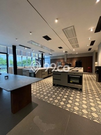 Unit Kantor Dijual di Jakarta Barat LT 534m2 & LB 665m2 Unit Kantor Dijual di Jakarta Barat LT 534m2 & LB 665m2