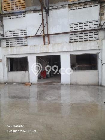 Unit Gudang Disewa Lokasi Penjaringan, Jakarta Utara Spesifikasi Luas Bangunan 597m2 Unit Gudang Disewa Lokasi Penjaringan, Jakarta Utara Spesifikasi Luas Bangunan 597m2