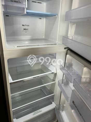 Apartemen Nyaman untuk Disewa di Jakarta Selatan, 3 Kamar Tidur dan 2 Kamar Mandi Apartemen Nyaman untuk Disewa di Jakarta Selatan, 3 Kamar Tidur dan 2 Kamar Mandi