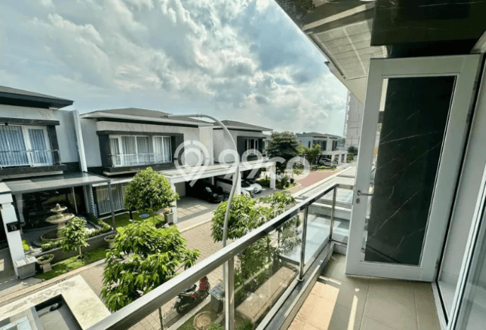 Dijual Rumah Premium dengan Fasilitas Sekitar Komplit di Tangerang, Tangerang Dijual Rumah Premium dengan Fasilitas Sekitar Komplit di Tangerang, Tangerang
