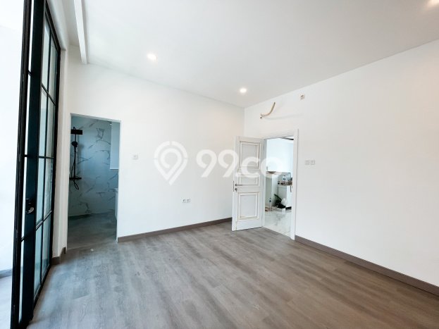 Rumah Luxury Modern Tanpa Renovasi di Pantai Indah Kapuk Jakarta Utara Rumah Luxury Modern Tanpa Renovasi di Pantai Indah Kapuk Jakarta Utara