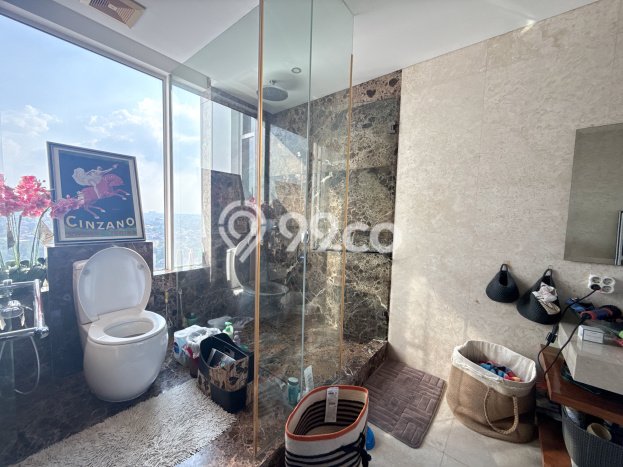 Unit Apartemen Eksklusif Dijual di Kebayoran Lama dengan 3 BR Unit Apartemen Eksklusif Dijual di Kebayoran Lama dengan 3 BR