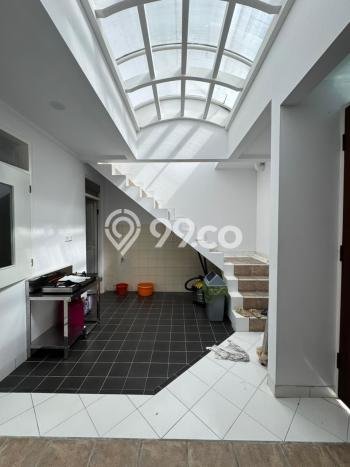 Dijual Rumah Premium dengan Fasilitas Sekitar Komplit di Menteng, Jakarta Pusat Dijual Rumah Premium dengan Fasilitas Sekitar Komplit di Menteng, Jakarta Pusat