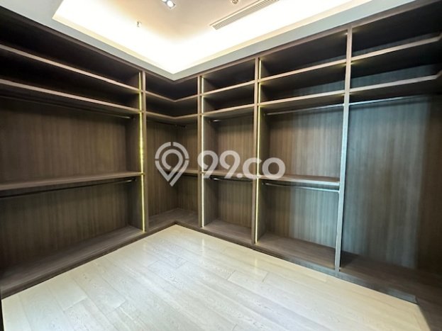PRIME UNIT! Apartemen Kawasan Kebayoran Baru, 4 KT, Luas 385m2m², Strategic Location PRIME UNIT! Apartemen Kawasan Kebayoran Baru, 4 KT, Luas 385m2m², Strategic Location