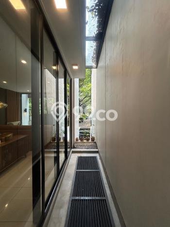Jual Rumah Luas Elegan Dengan View Eksklusif di Lebak Bulus, Jakarta Selatan Jual Rumah Luas Elegan Dengan View Eksklusif di Lebak Bulus, Jakarta Selatan