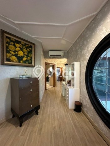 Dijual Rumah Mewah Megah Dengan View Eksklusif di Kemang, Jakarta Selatan Dijual Rumah Mewah Megah Dengan View Eksklusif di Kemang, Jakarta Selatan