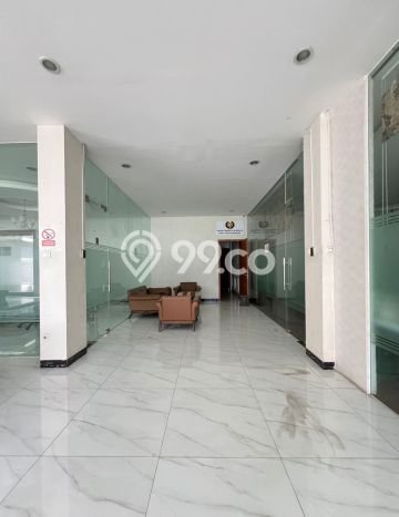 Kantor Premium di Kebayoran Baru, Luas 1000m2m², Mainroad, Tingkat Keramaian Tinggi Kantor Premium di Kebayoran Baru, Luas 1000m2m², Mainroad, Tingkat Keramaian Tinggi