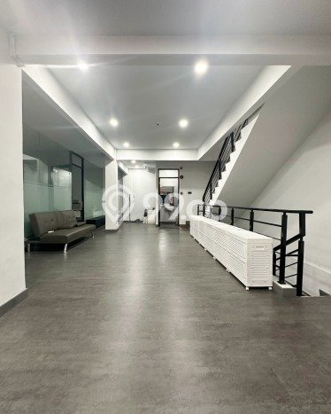 Area Ramai! Ruko Dijual di Kebayoran Baru untuk Bisnis Luas Bangunan 900m2 Area Ramai! Ruko Dijual di Kebayoran Baru untuk Bisnis Luas Bangunan 900m2