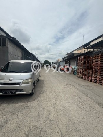 Gudang untuk Disewa di Pusat Jakarta Utara Luas Bangunan 240m2 Gudang untuk Disewa di Pusat Jakarta Utara Luas Bangunan 240m2
