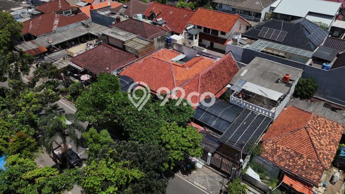 Hunian Mewah Dijual LT 570m2 di Kebayoran Lama, Jakarta Selatan Hunian Mewah Dijual LT 570m2 di Kebayoran Lama, Jakarta Selatan