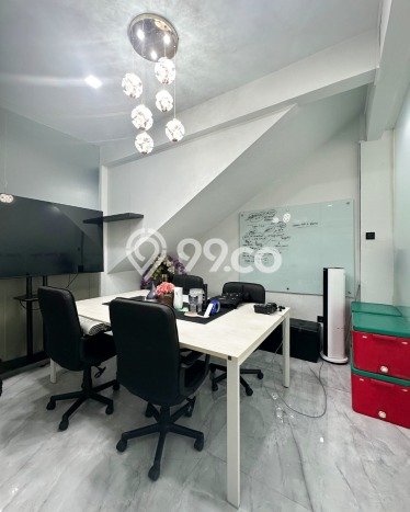 Area Ramai! Ruko Dijual di Kebayoran Baru untuk Bisnis Luas Bangunan 900m2 Area Ramai! Ruko Dijual di Kebayoran Baru untuk Bisnis Luas Bangunan 900m2