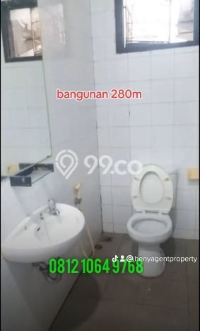 Rumah Elit Modern Tanpa Renovasi di BSD Tangerang Rumah Elit Modern Tanpa Renovasi di BSD Tangerang