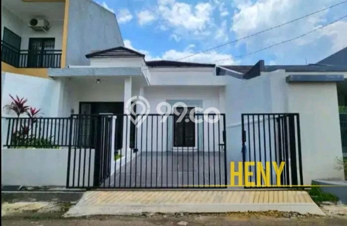 Jual Rumah Bagus Siap Huni LB 110m2 di Serpong, Tangerang Selatan Jual Rumah Bagus Siap Huni LB 110m2 di Serpong, Tangerang Selatan