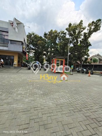 FOR SALE! Ruko di Serpong Tangerang Selatan, LT 40m2, LB 68m2 FOR SALE! Ruko di Serpong Tangerang Selatan, LT 40m2, LB 68m2